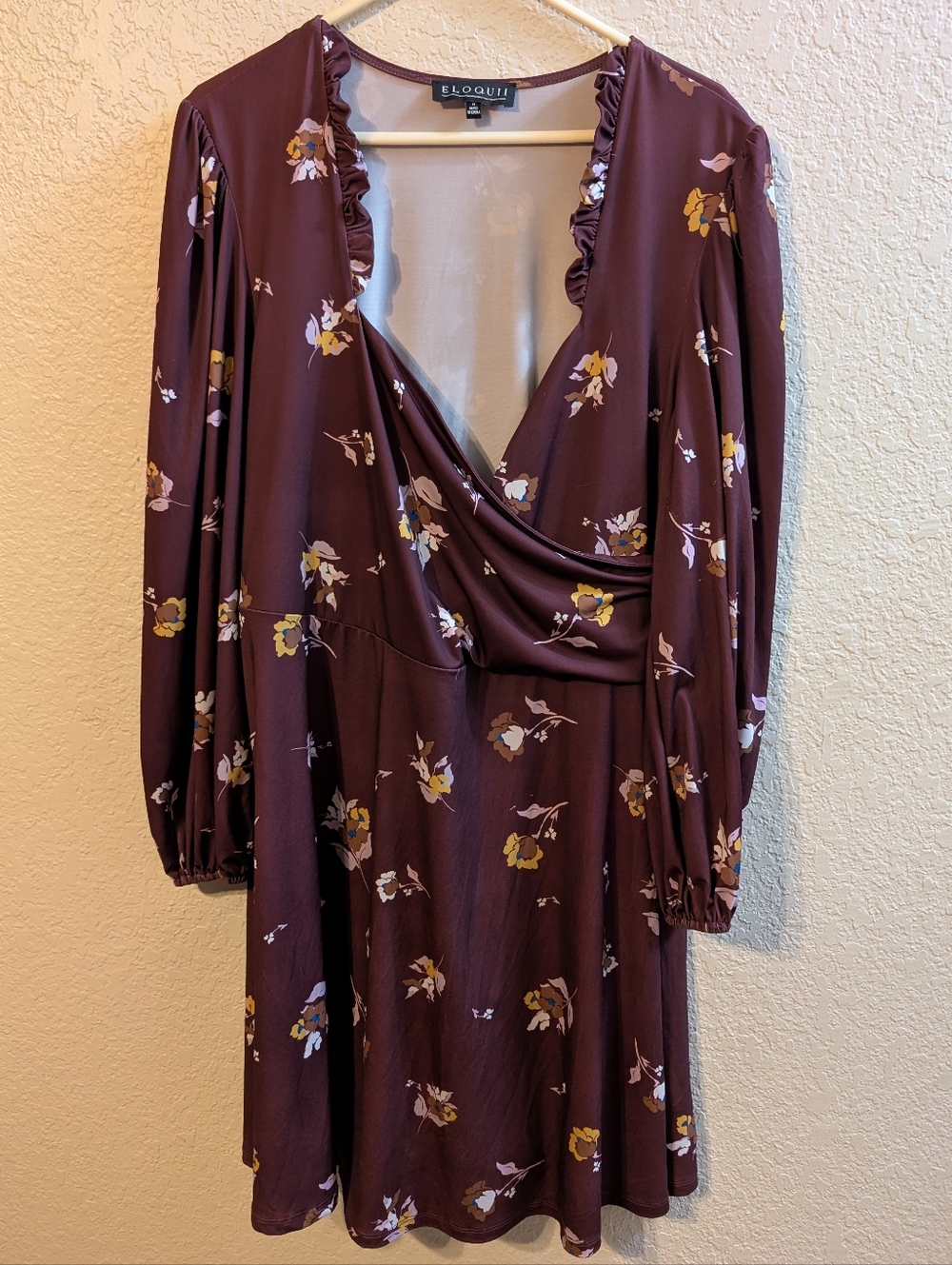 Eloquii Burgundy Long Sleeve Sweetheart Floral Wrap Dress, Size 18